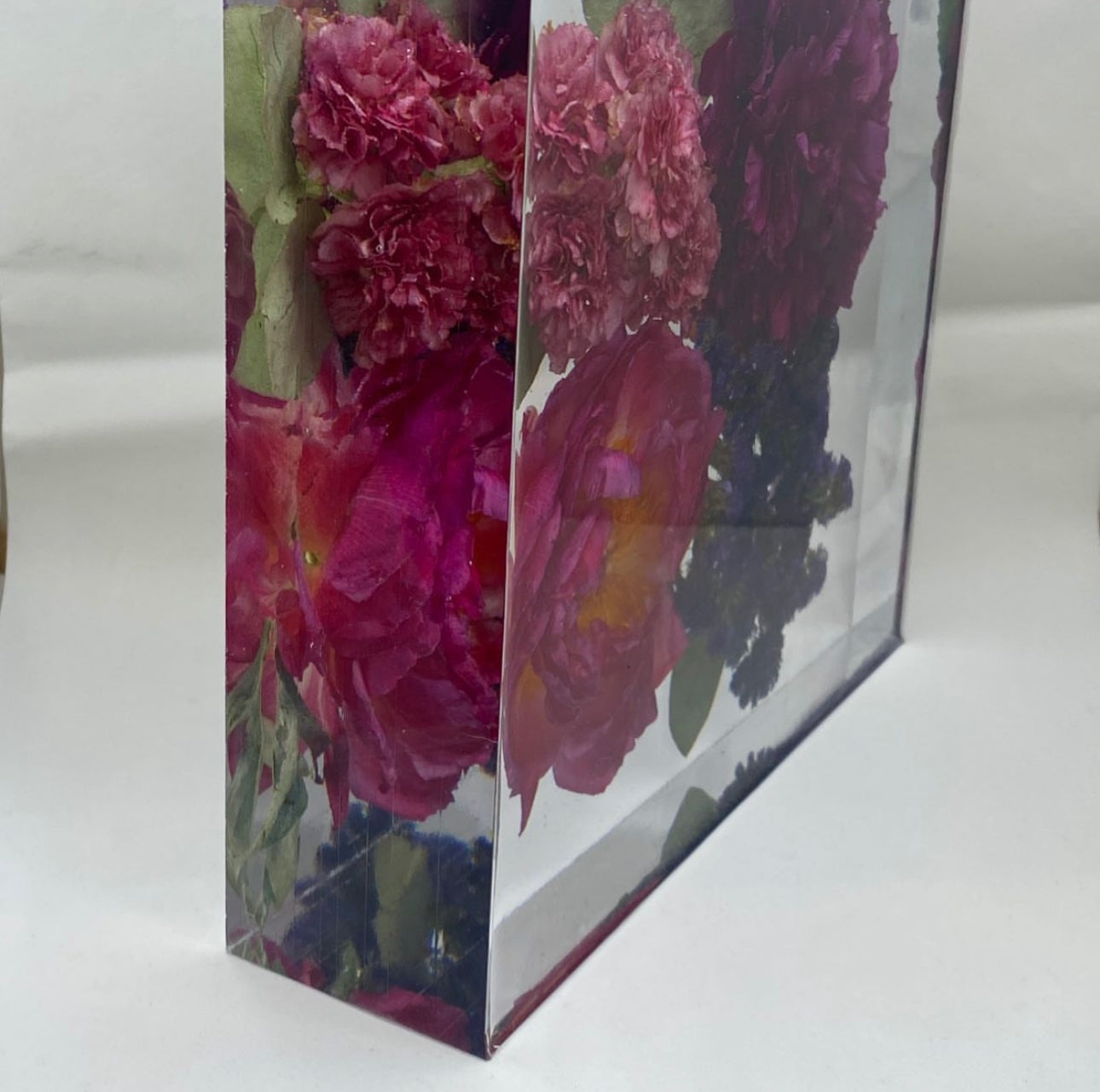Eternal Blossom - flowers in resin